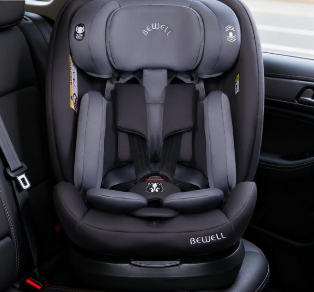 Kaip naujagimiui išsirinkti „Pirmąją automobilio kėdutę“?